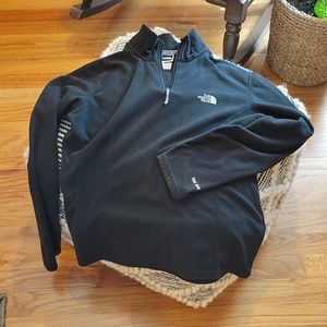 Black North Face fleece pullover, size Medium